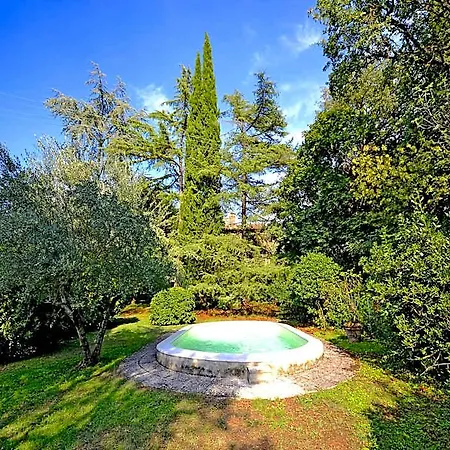 فندق Spacious Tuscan 3*