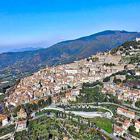 Otel Spacious Tuscan